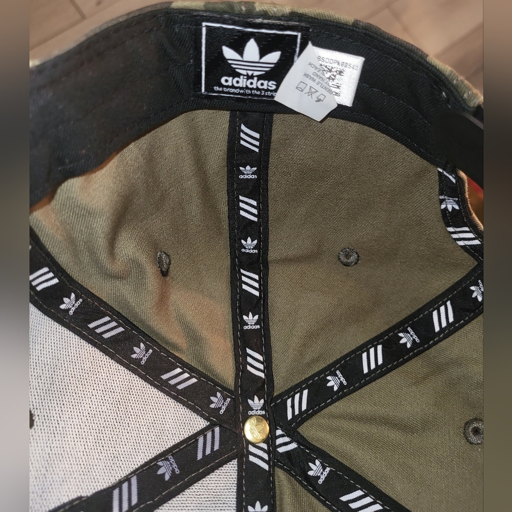♣️ Adidas Camo Snapback - Picture 5 of 7